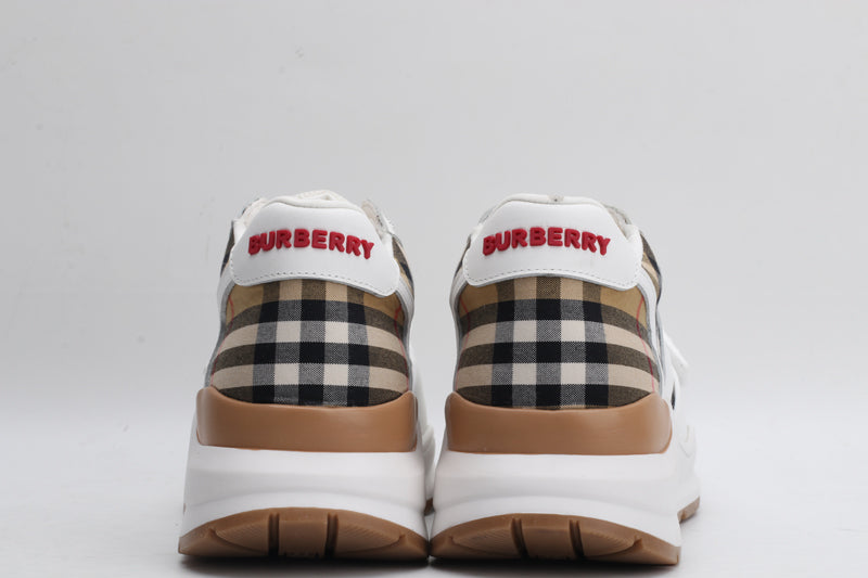 Baskets Burb Logo Blanches (précommande)