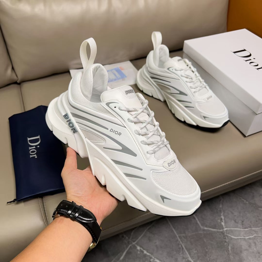 IOR B44 WHITE (pre-order)