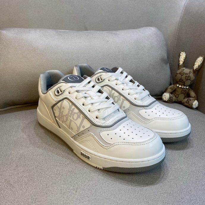 IOR SNEAKERS (pre-order)
