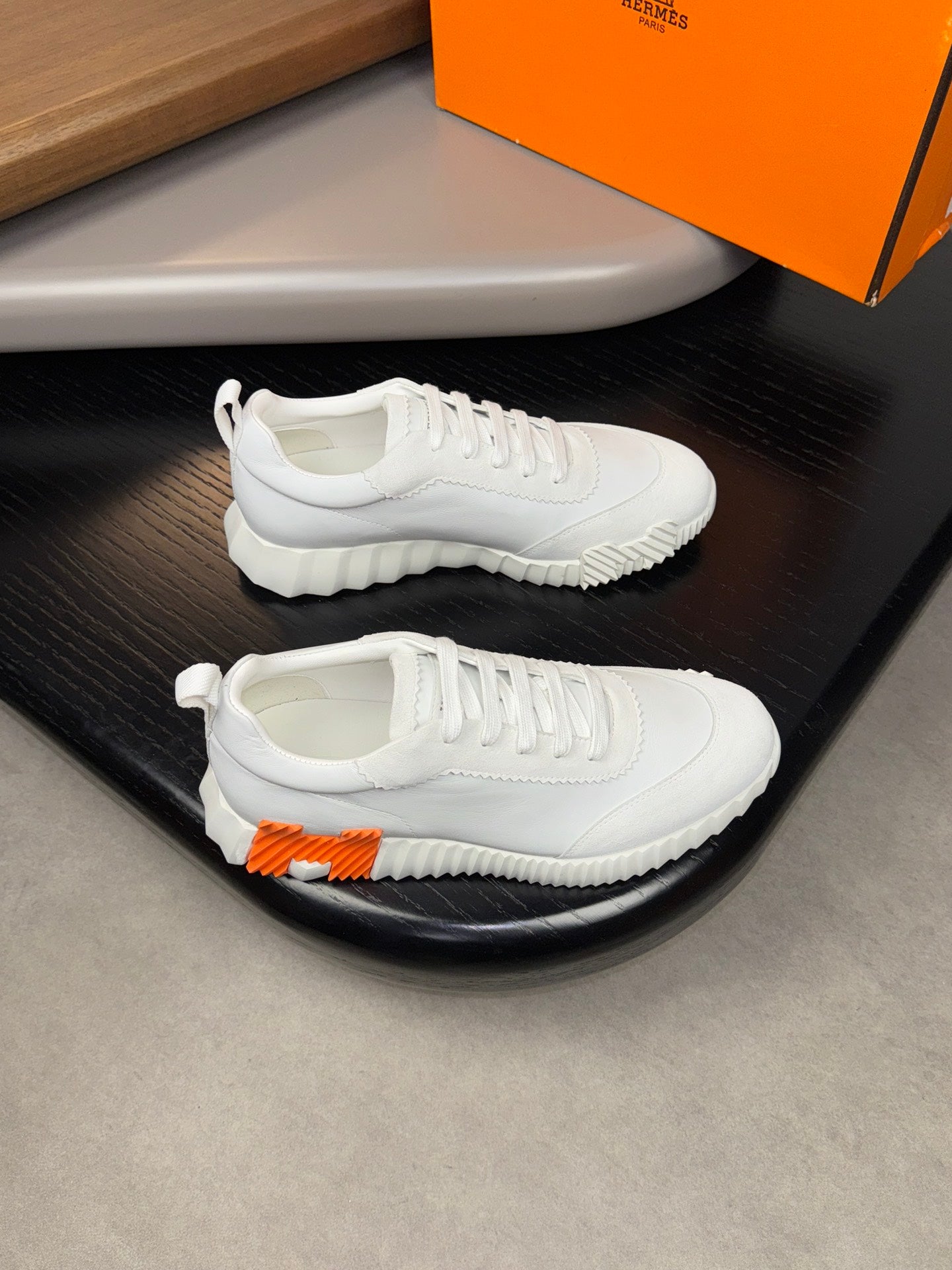 HRM BOUNCING (pre-order)