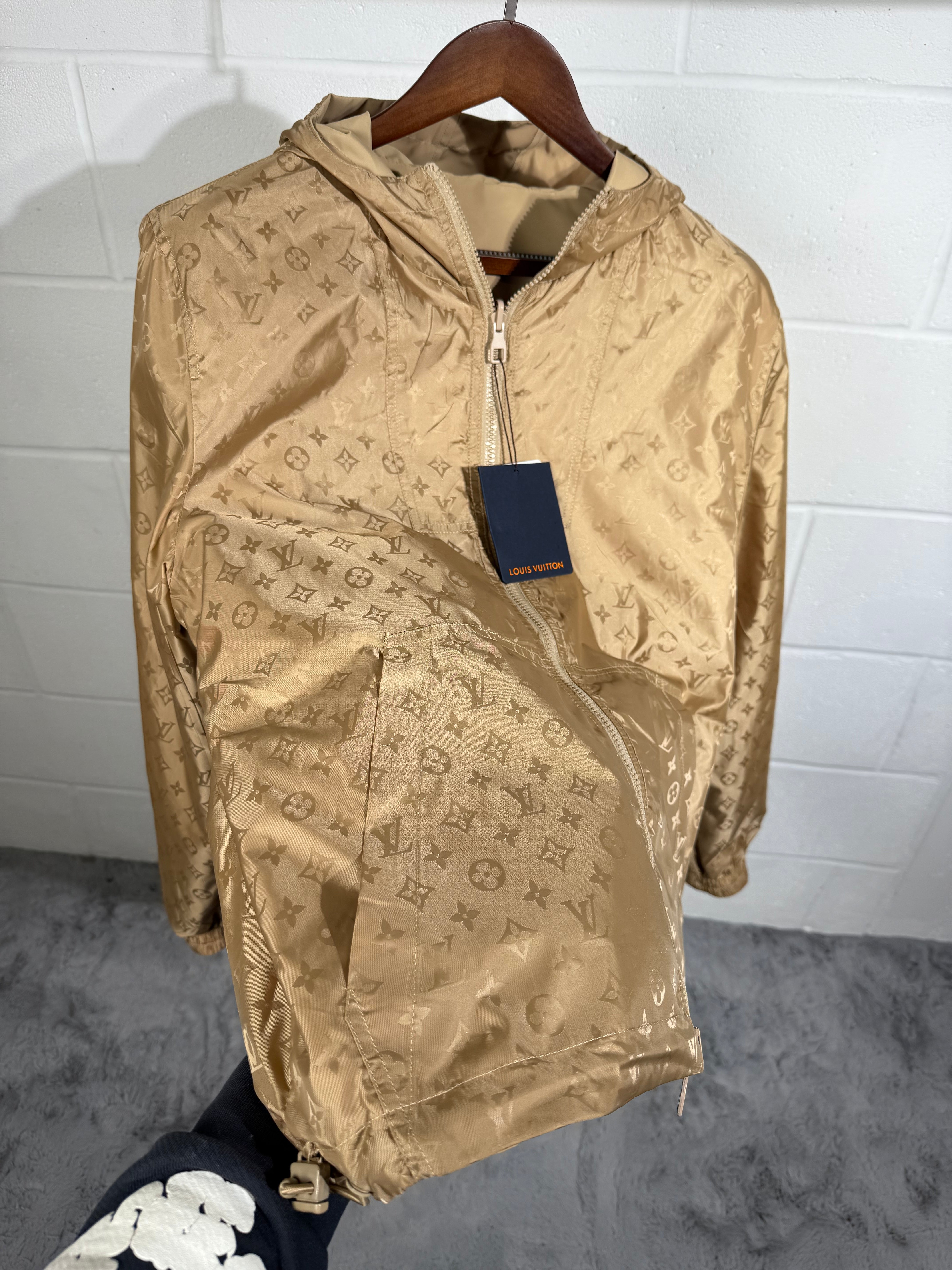 LVE WINDBREAKER REVERSIBLE BROWN