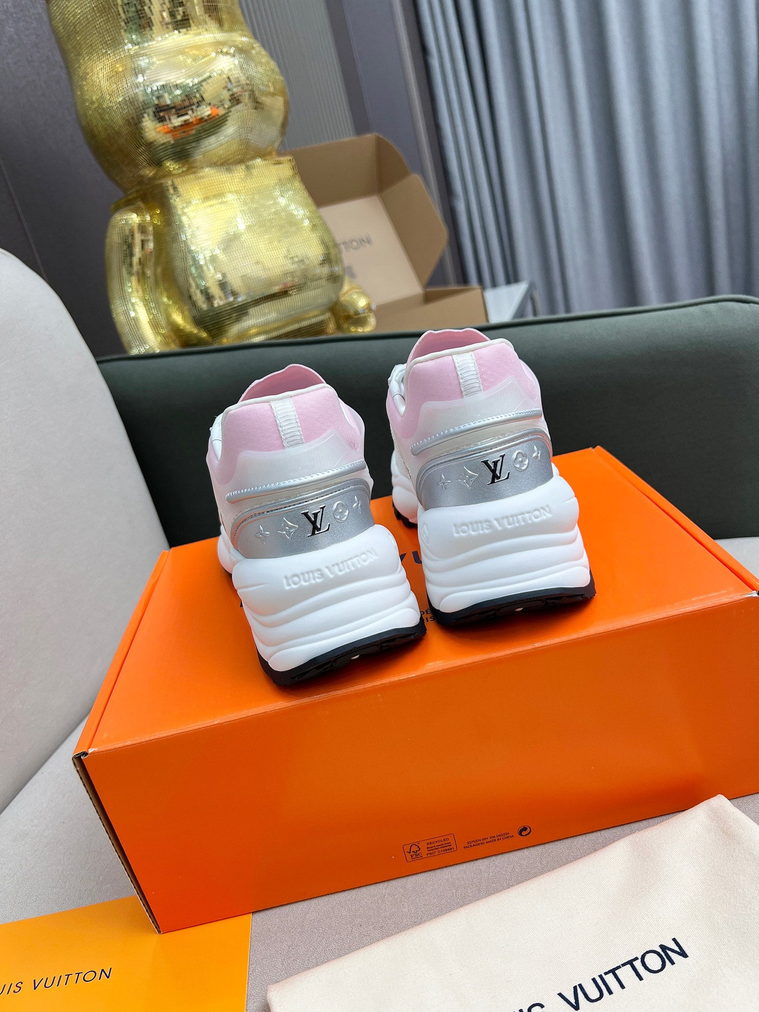 LVE LADIES TRAINERS PINK (pre-order)