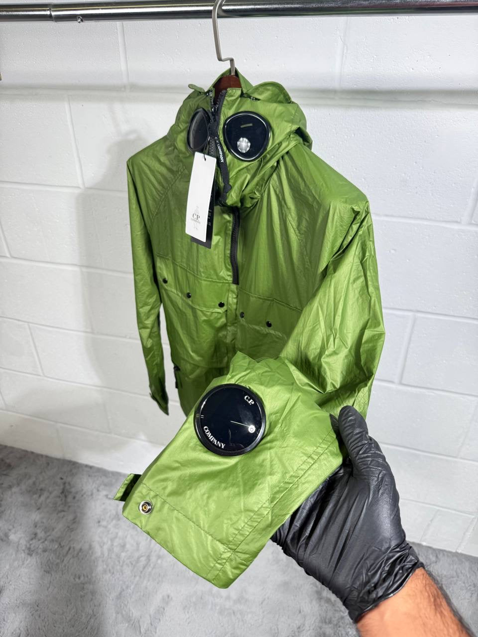 CP NYBER JACKET GREEN
