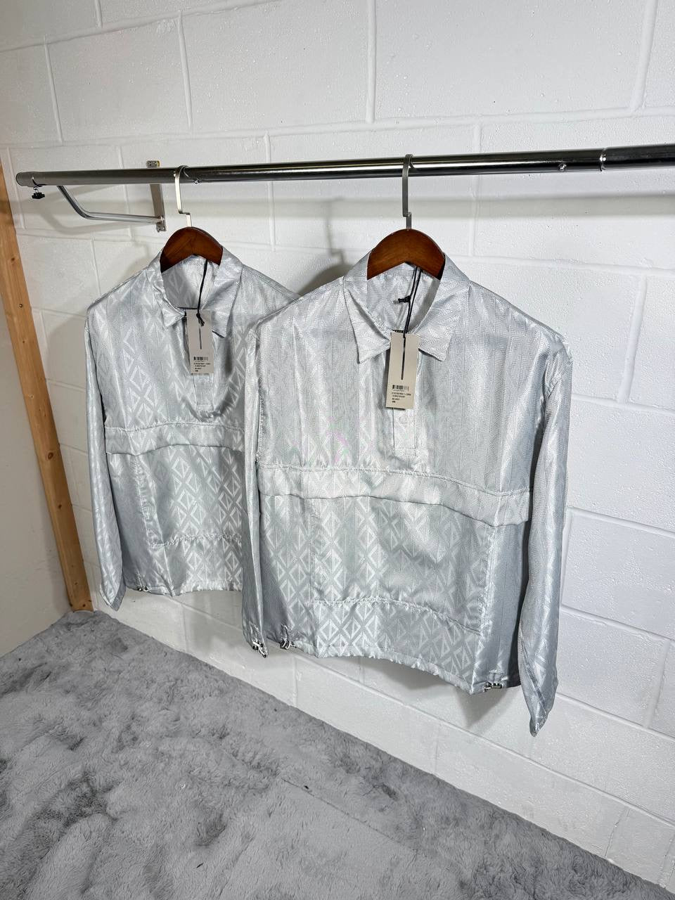IOR SUMMER WINDBREAKER