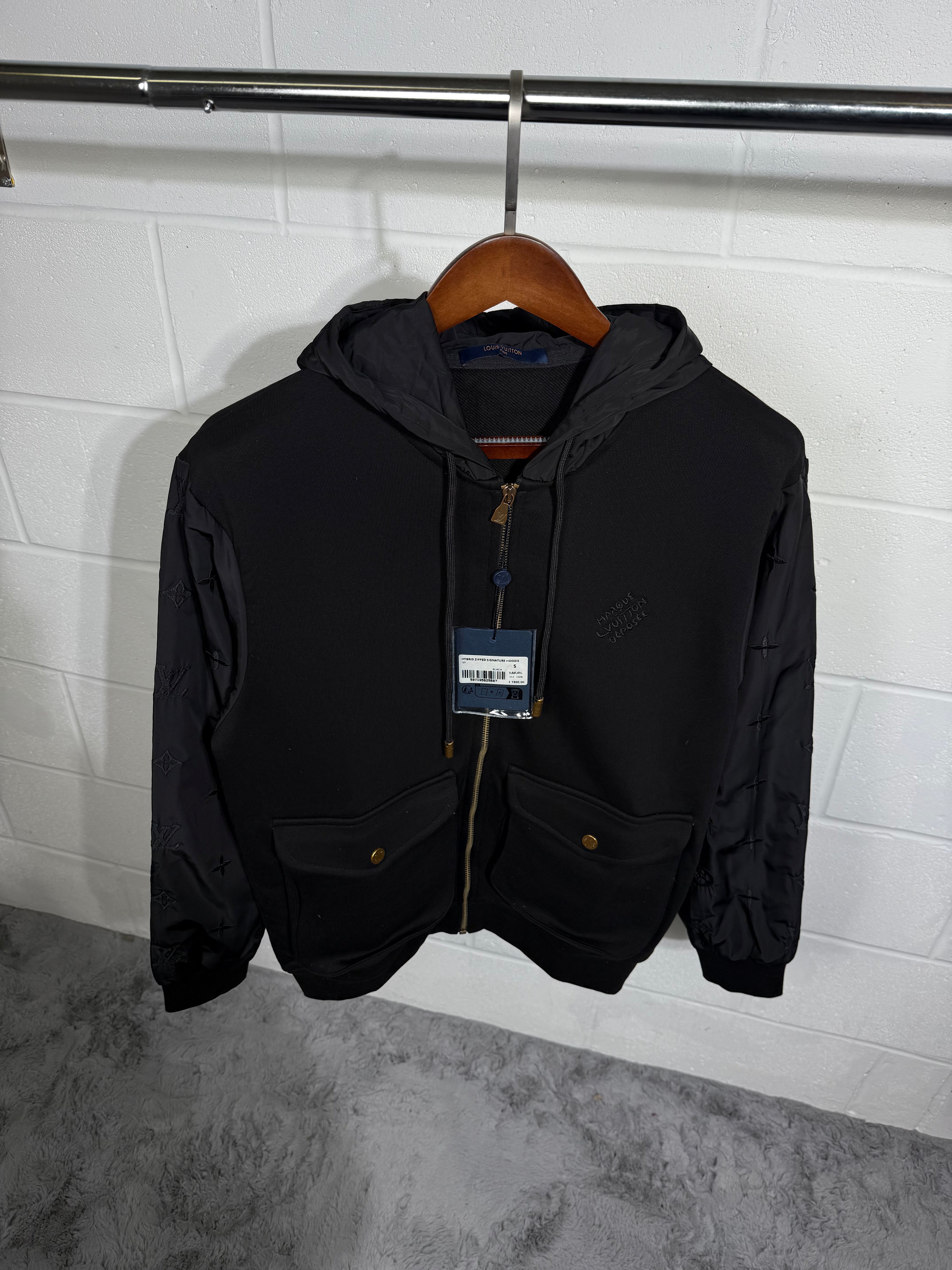 Sweat à capuche zippé LV