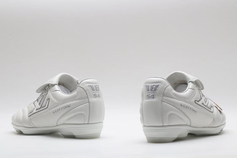 Baskets de football LVE blanches (précommande)