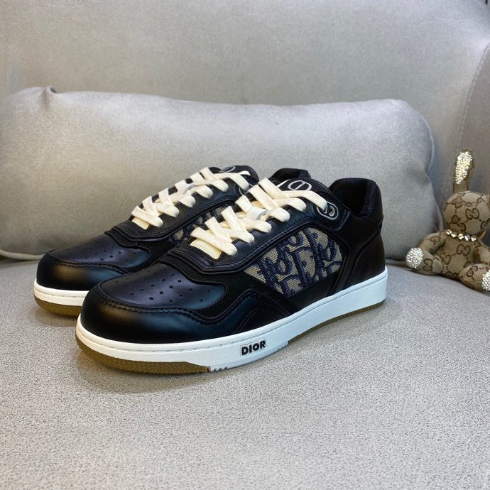 IOR SNEAKERS (pre-order)
