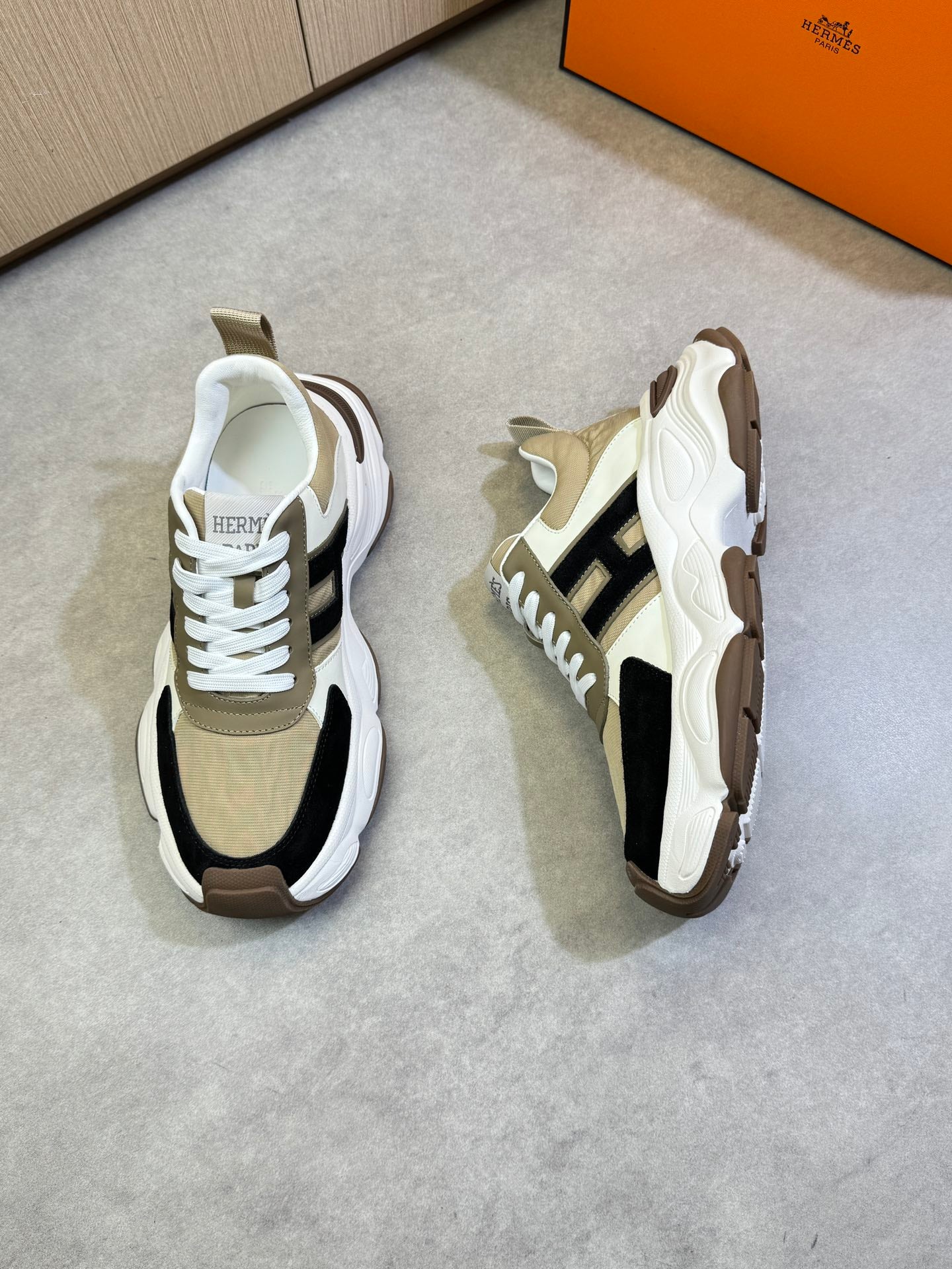 HRM TRAINERS (pre-order)