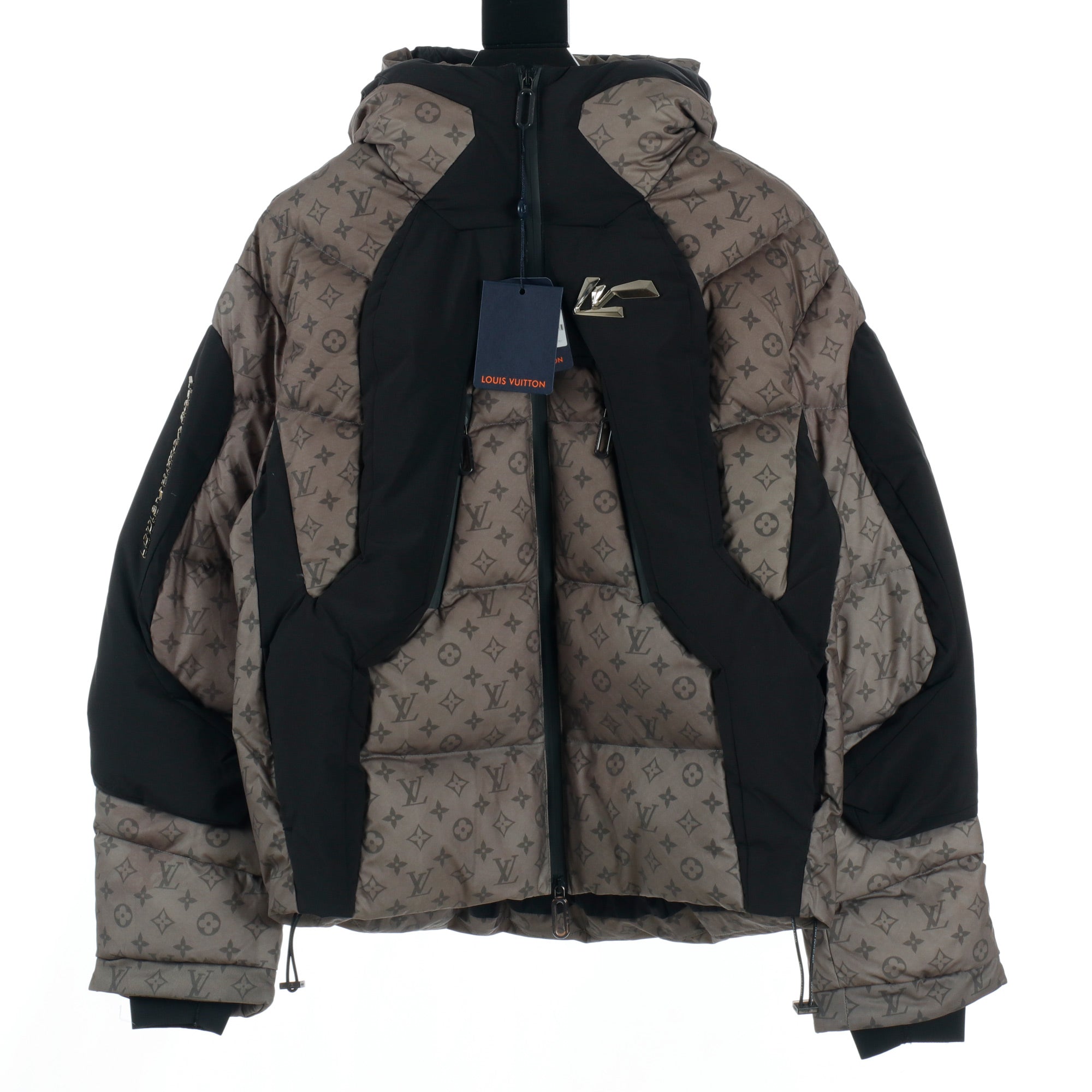 LVE JACKET (pre-order)