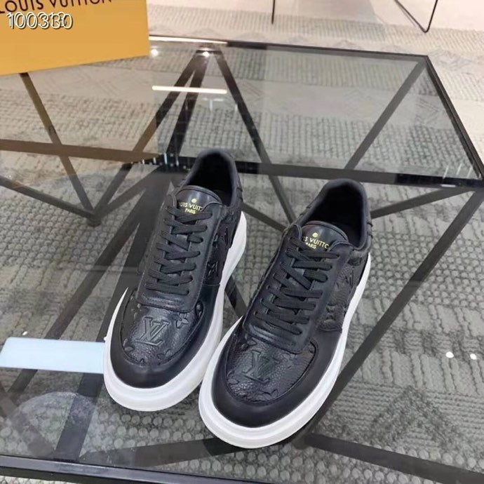 LVE SNEAKER (pre-order)