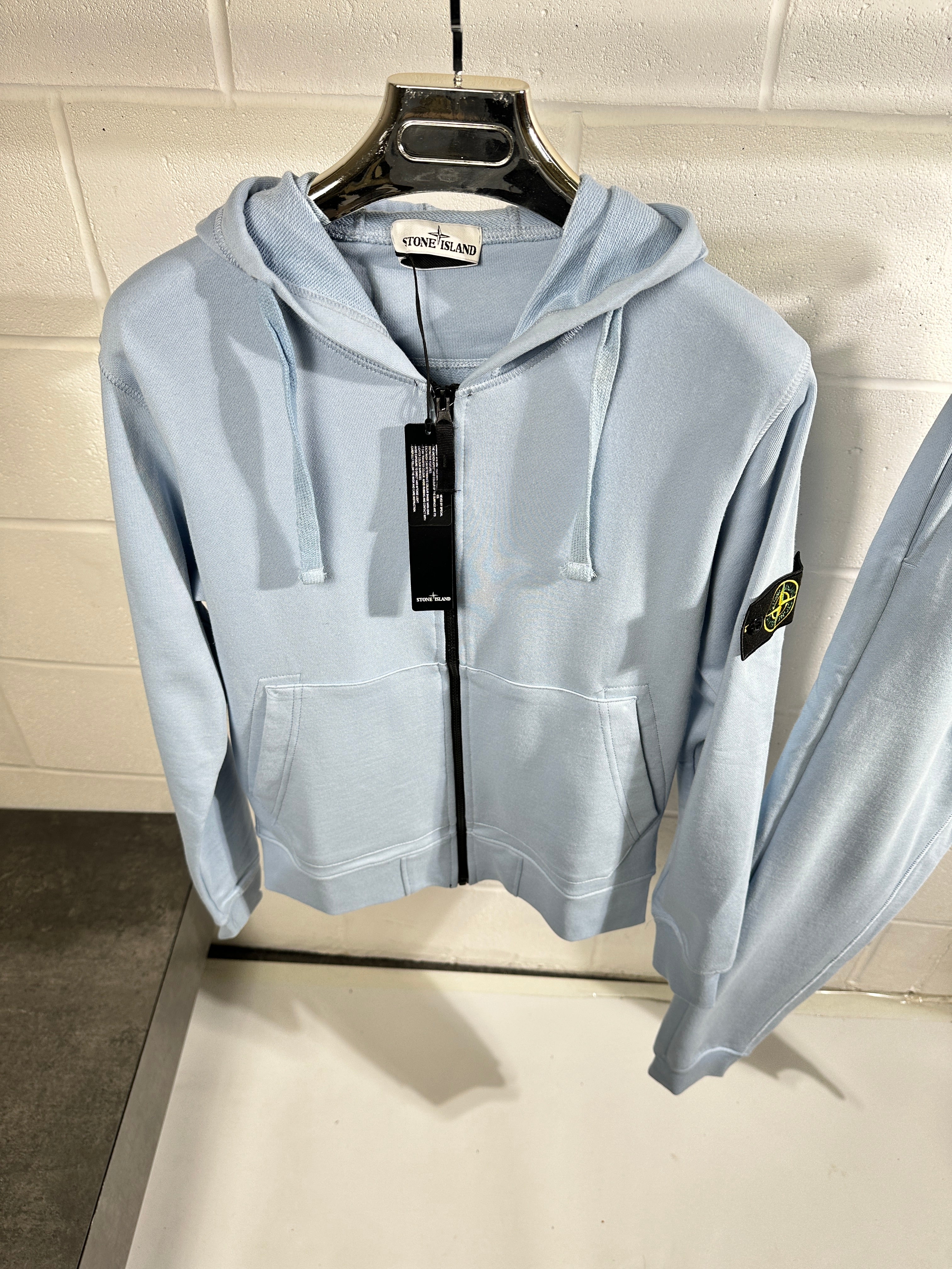 Survêtement bleu bébé