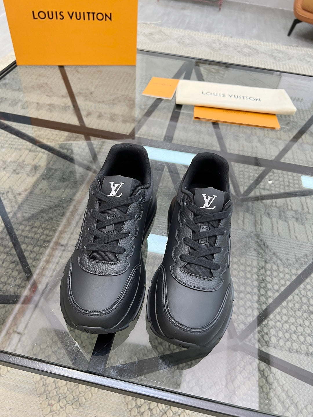 LVE SNEAKER CLASSIC (précommande)