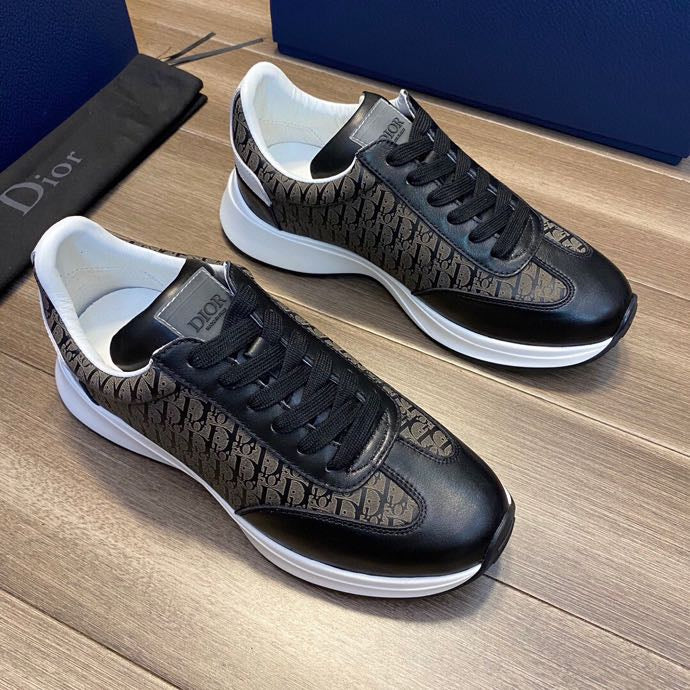IOR TRAINERS (pre-order)