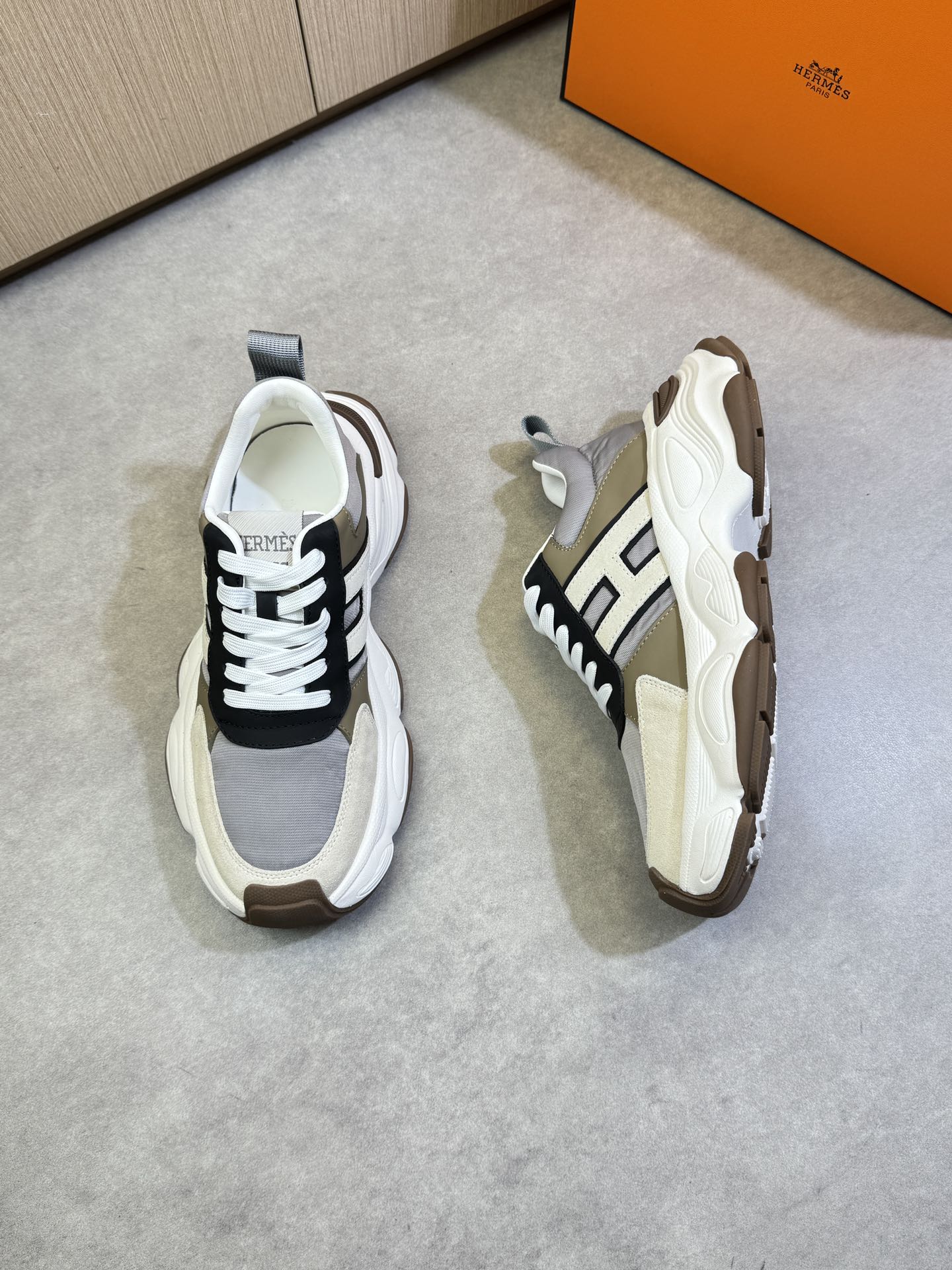 HRM TRAINERS (pre-order)