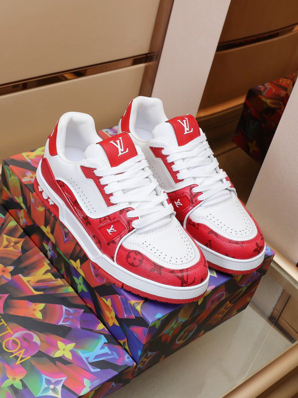 LVE RED & WHITE (pre-order)