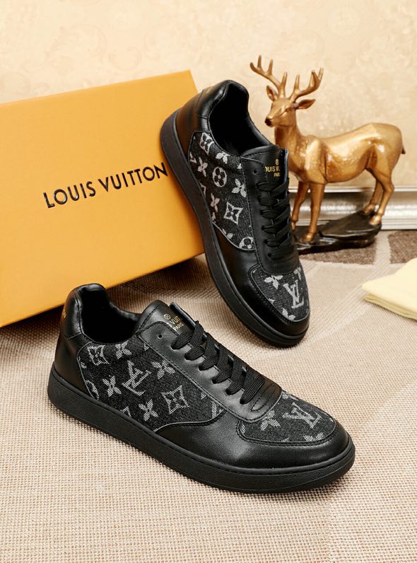 LVE SNEAKER (pre-order)
