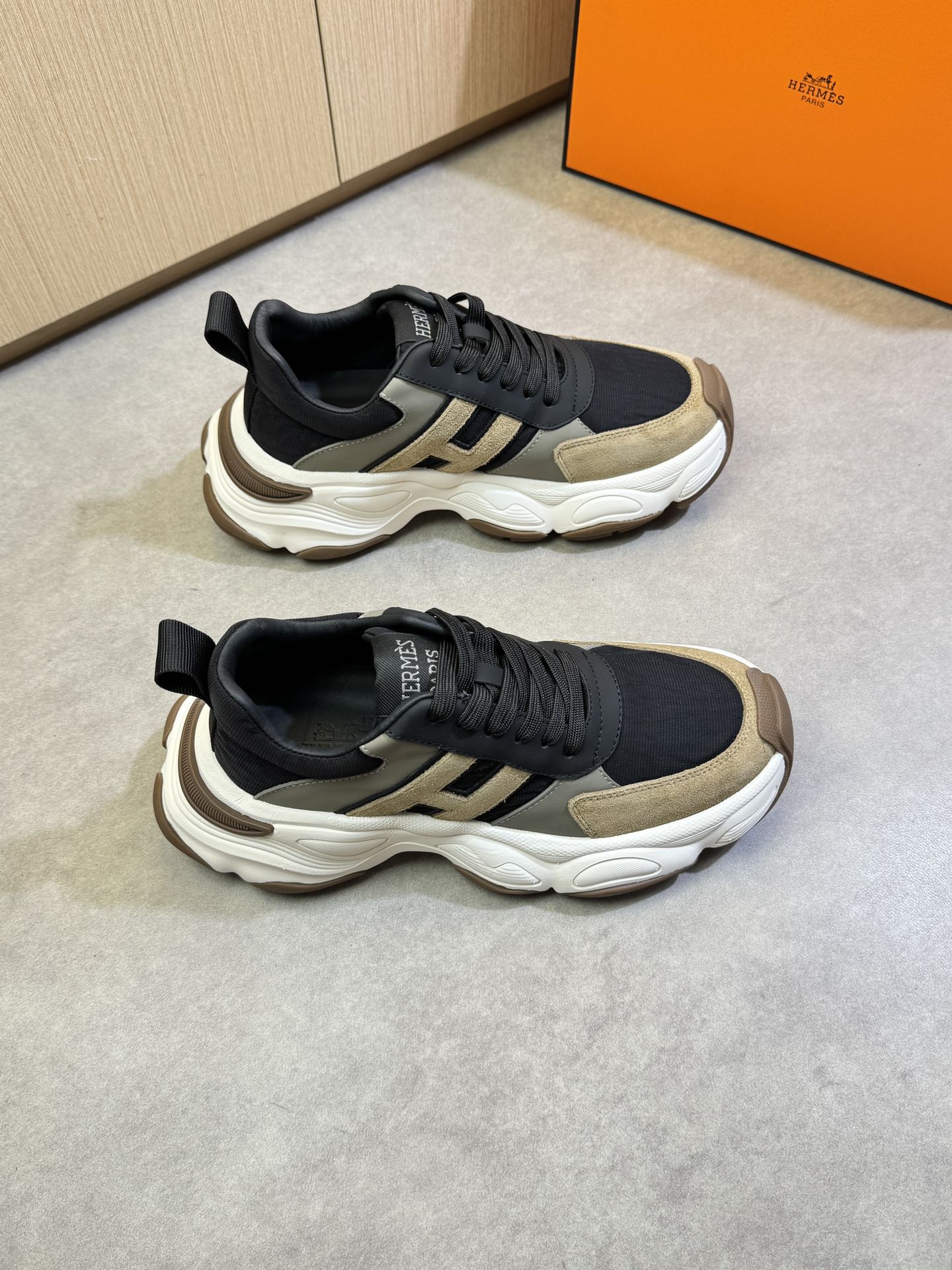 HRM TRAINERS (pre-order)