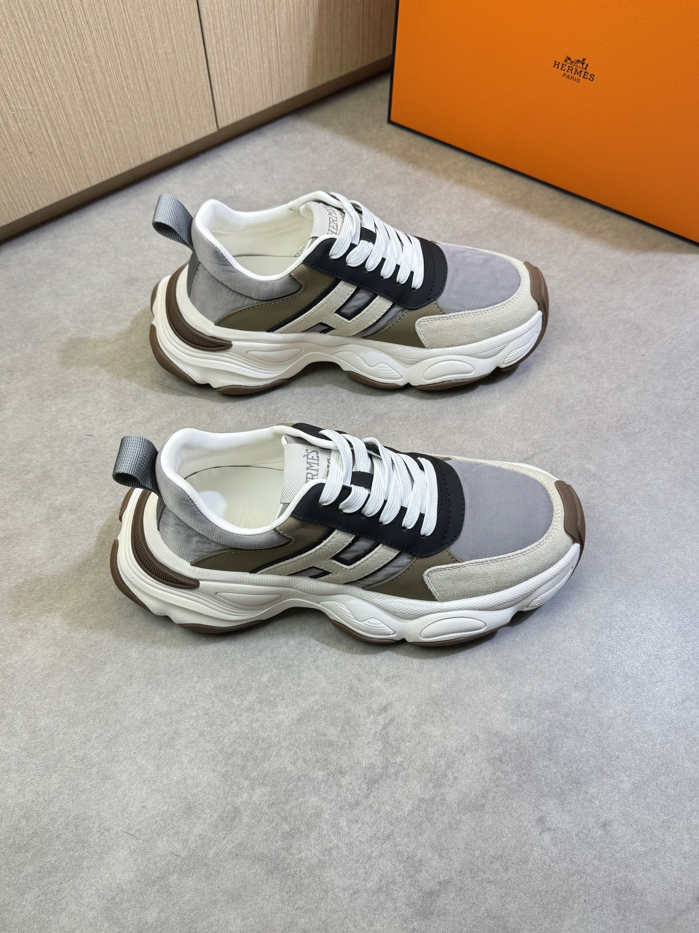 HRM TRAINERS (pre-order)