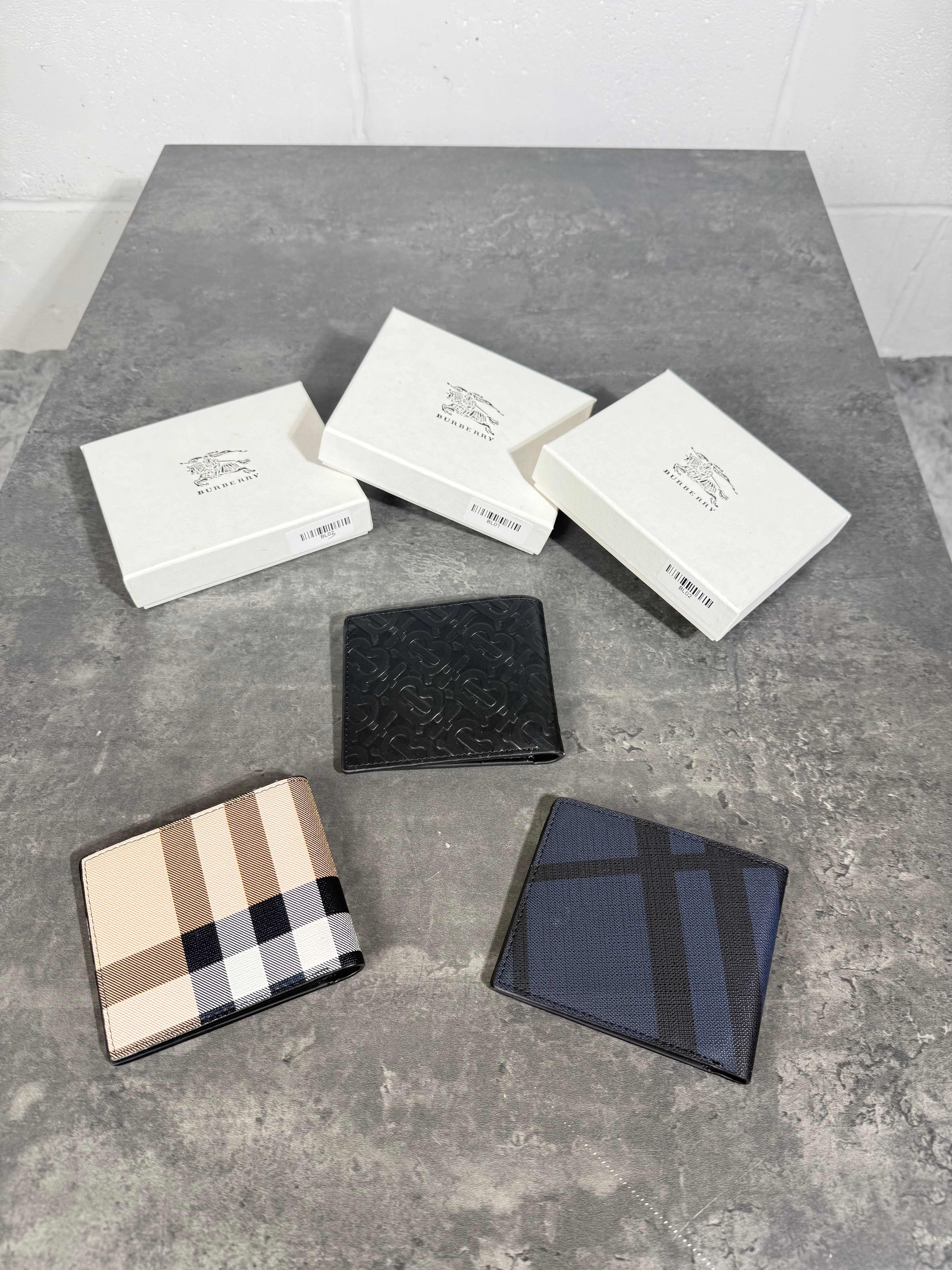 BURB wallets