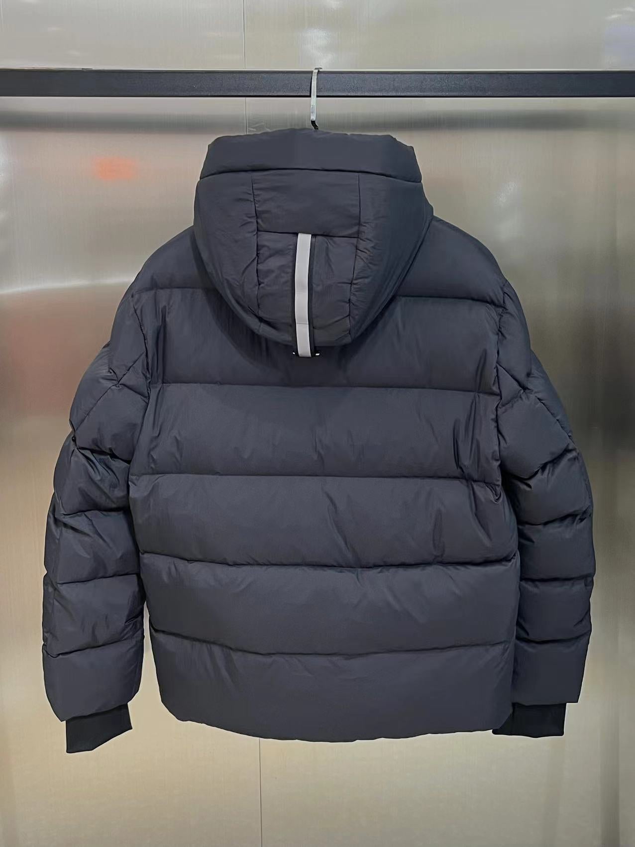 CG BLACK BADGE (pre-order)