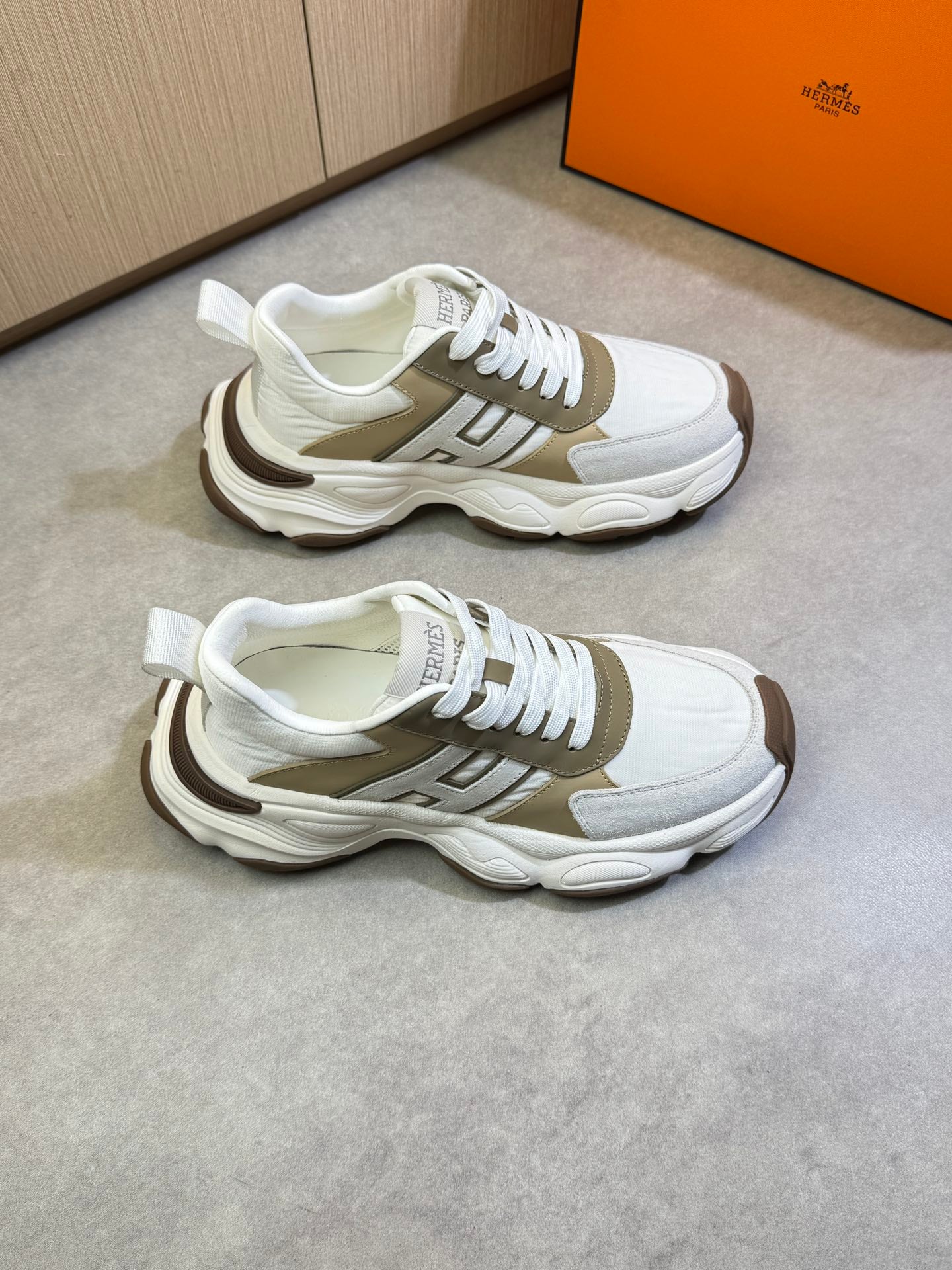 HRM TRAINERS (pre-order)