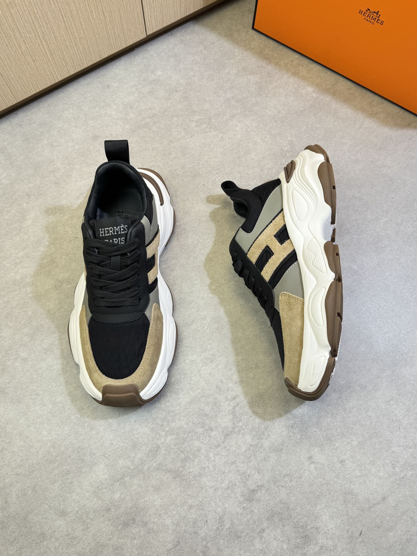 HRM TRAINERS (pre-order)