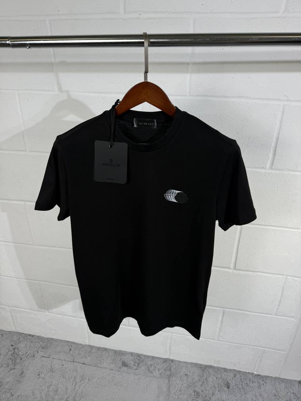 MNCLR BLACK TEE