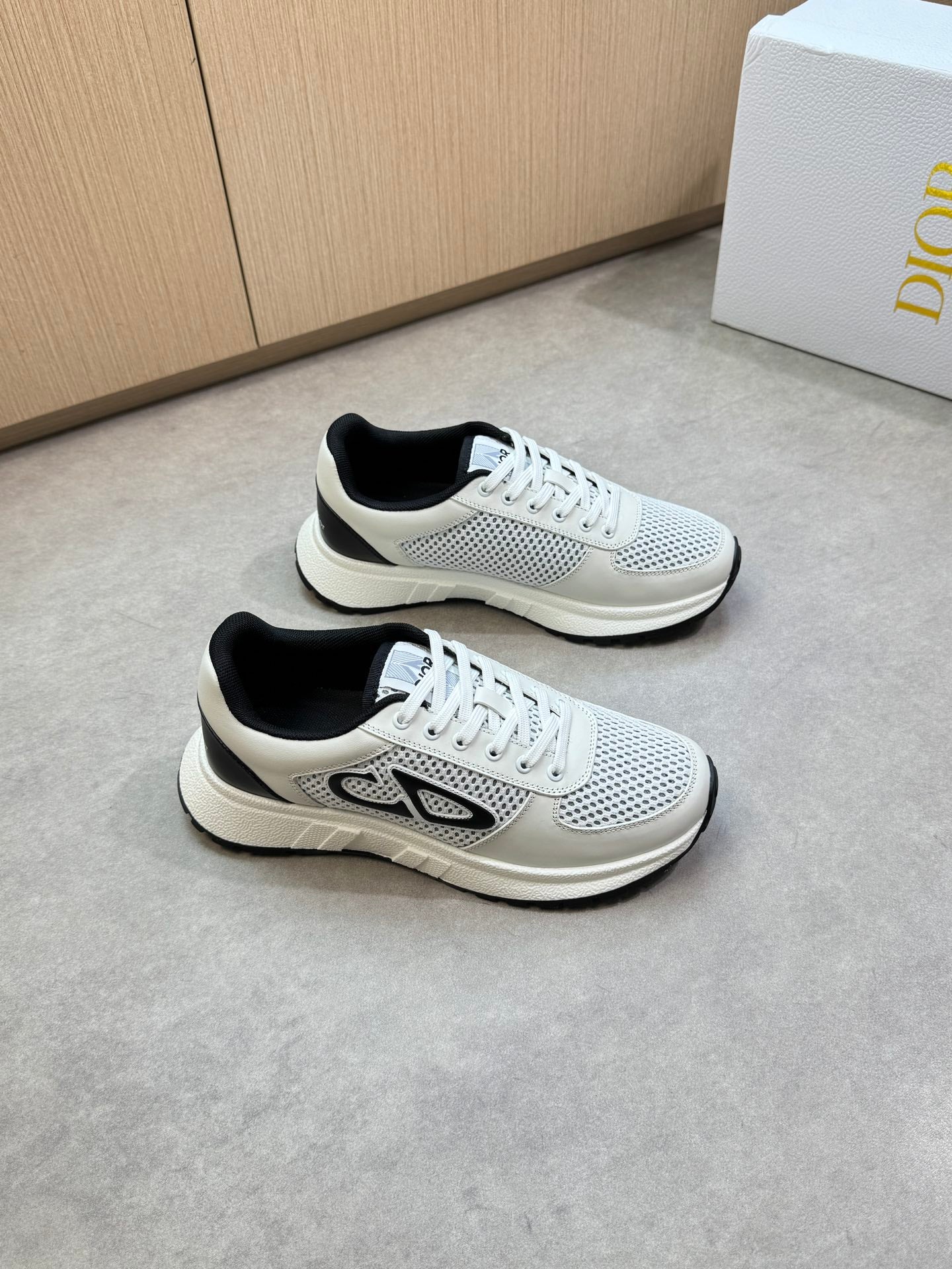 CD TRAINERS (pre-order)