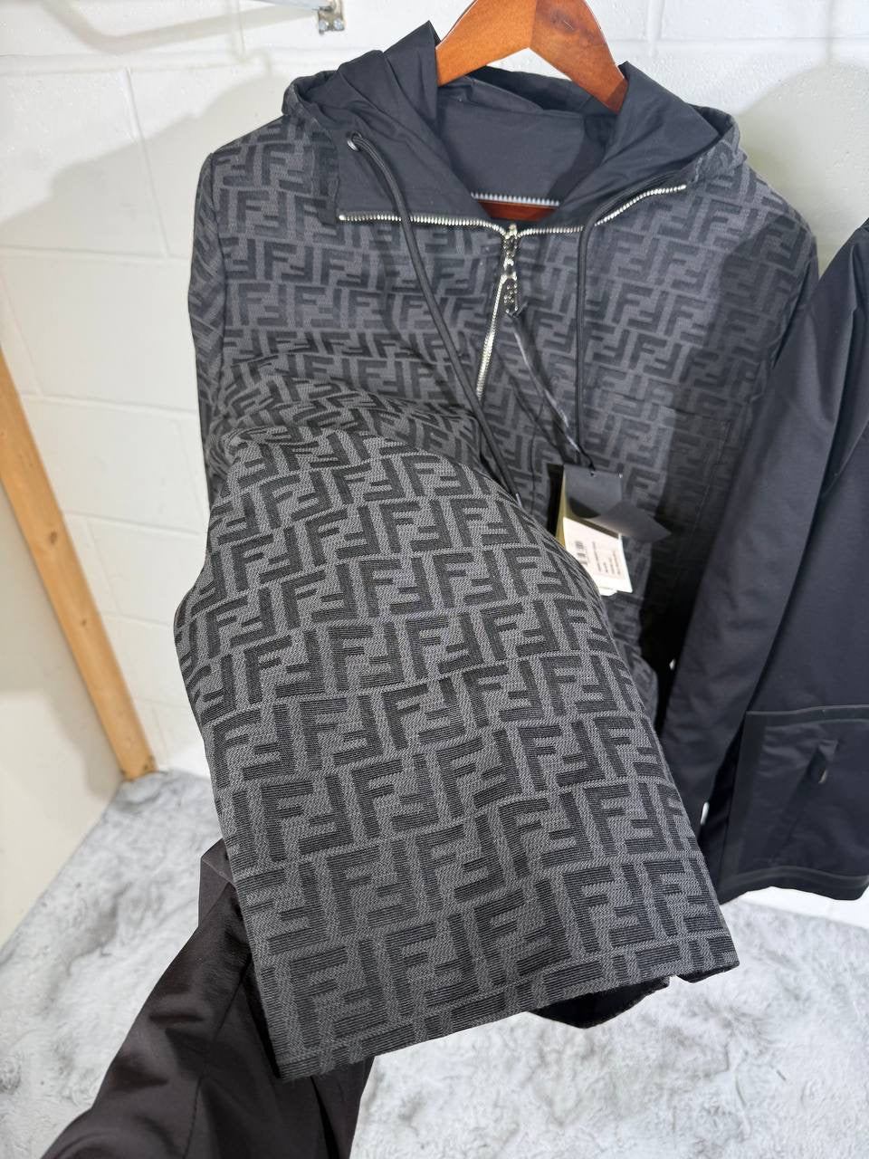 FNDI REVERSIBLE