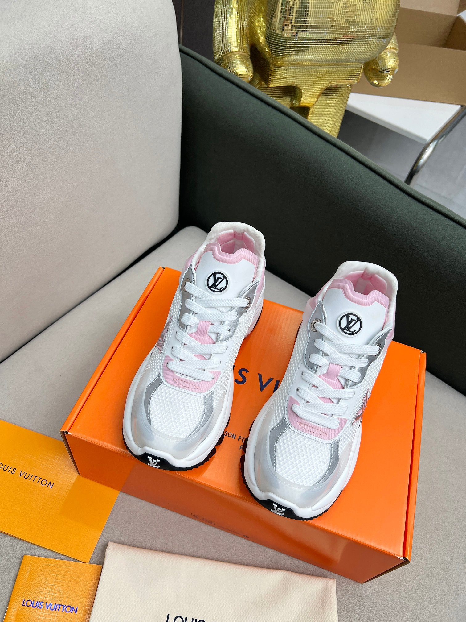 LVE LADIES TRAINERS PINK (pre-order)