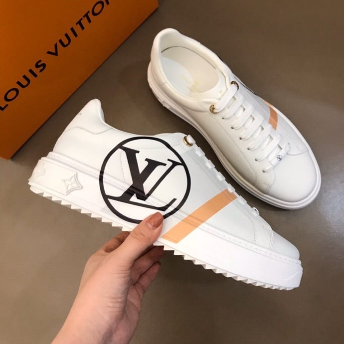 LVE SNEAKER (pre-order)