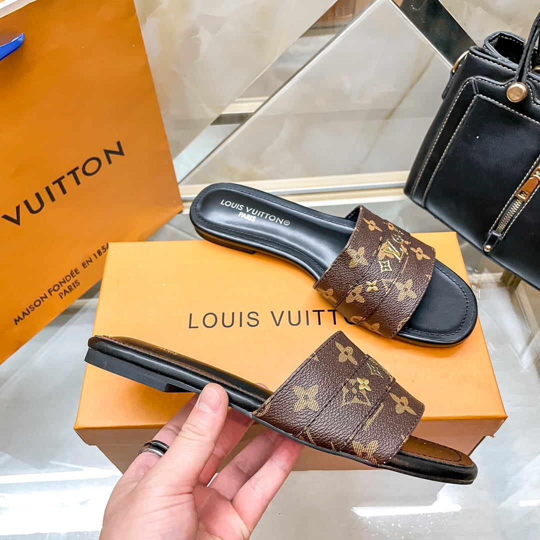LVE SLIDERS FEMME (précommande)