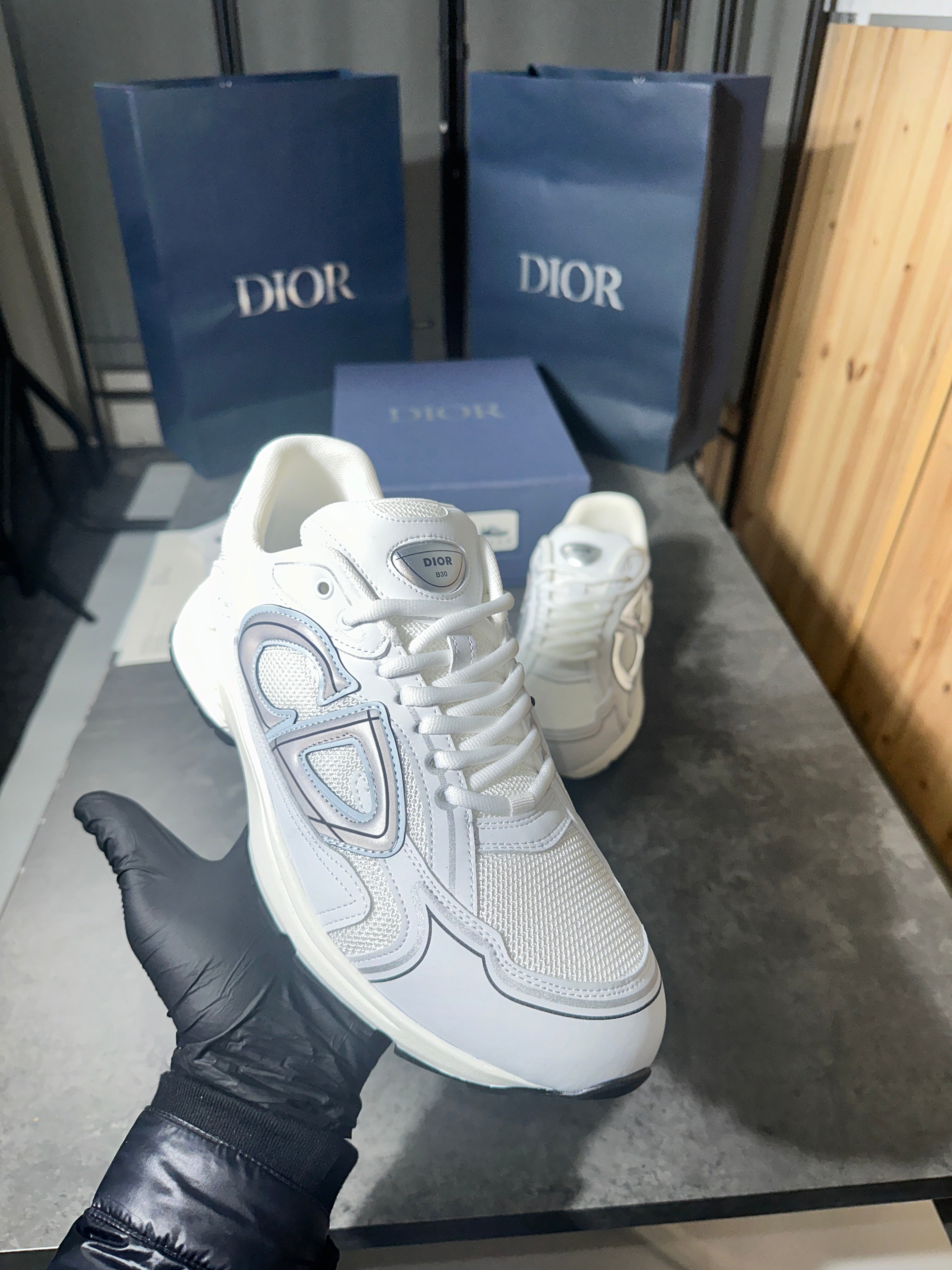 (pre-order)IOR - b30 full white