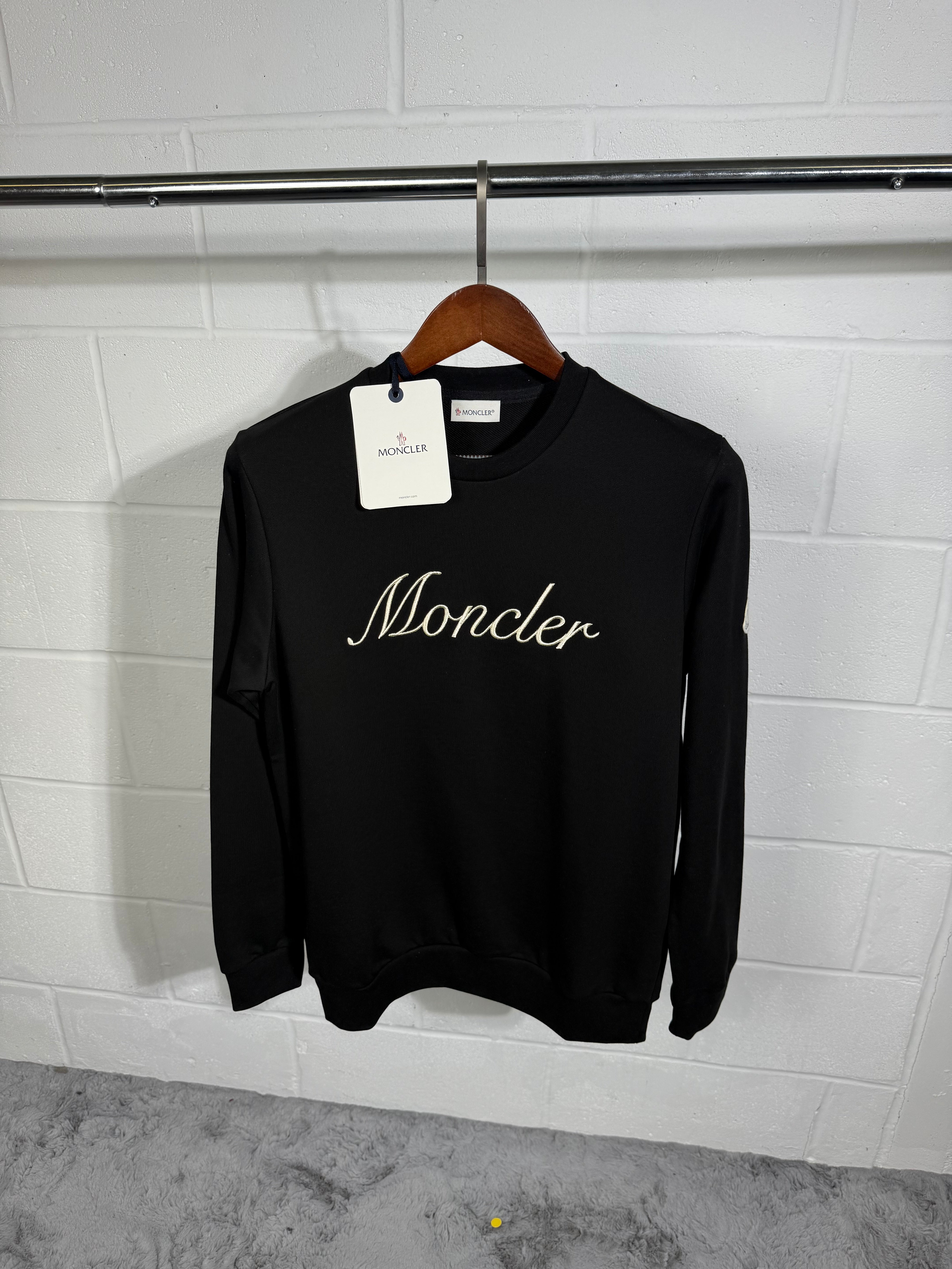 MNCLR sweater black