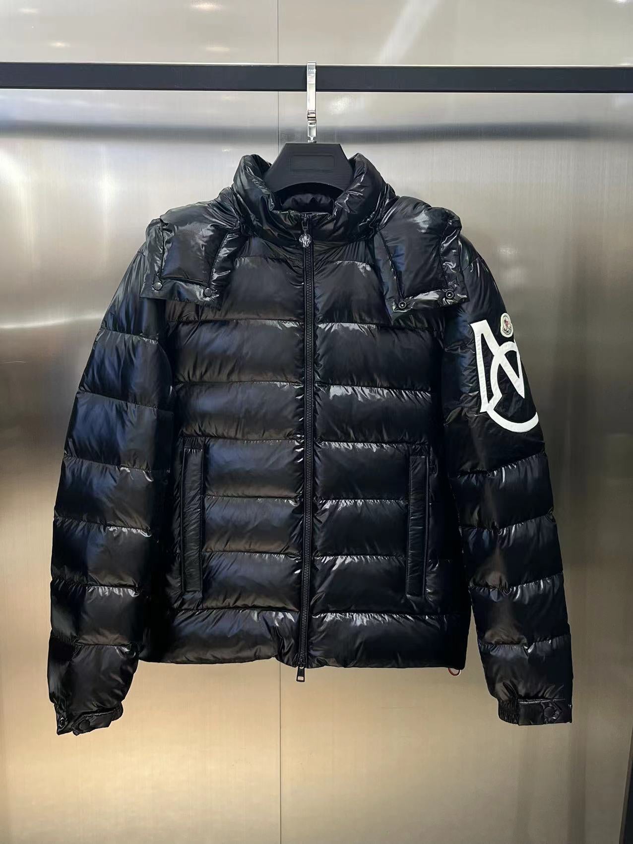 MNCLR PUFFER (pre-order)