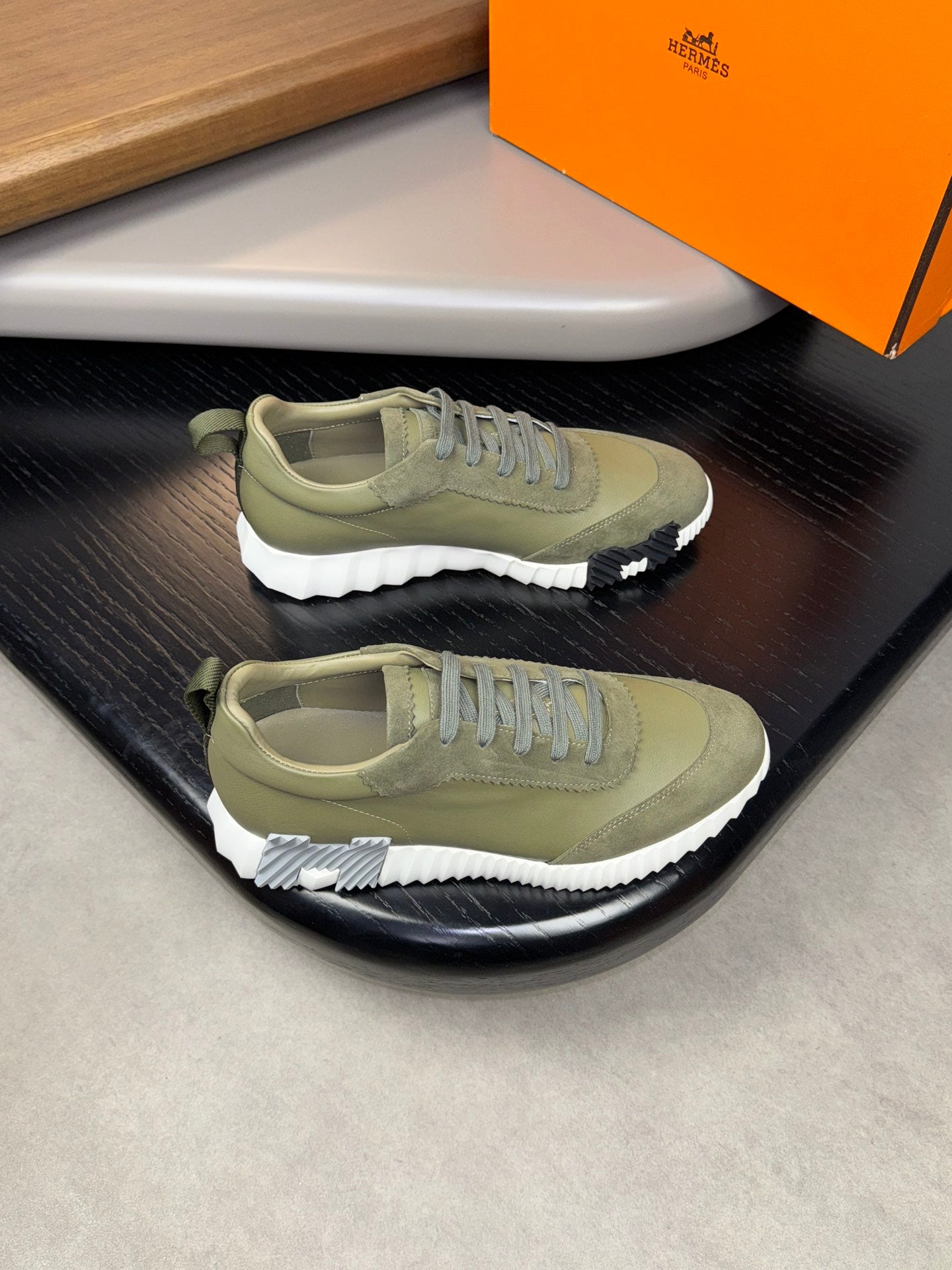 HRM BOUNCING (pre-order)