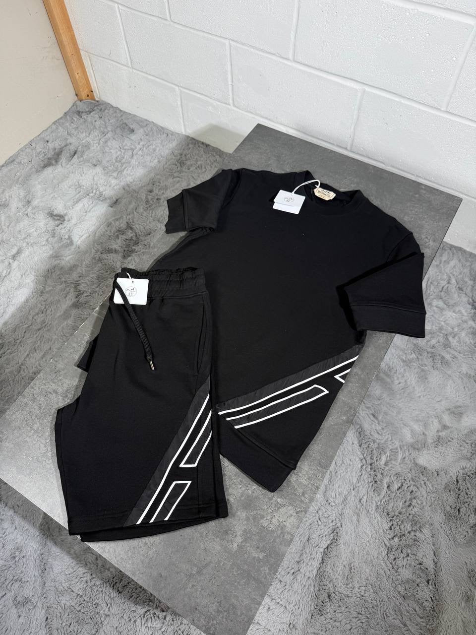 HRM SET BLACK