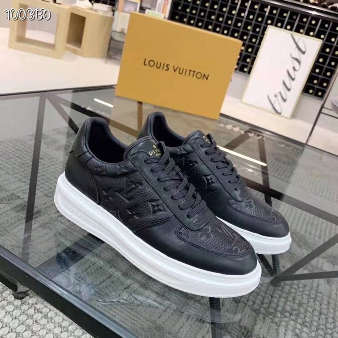 LVE SNEAKER (pre-order)
