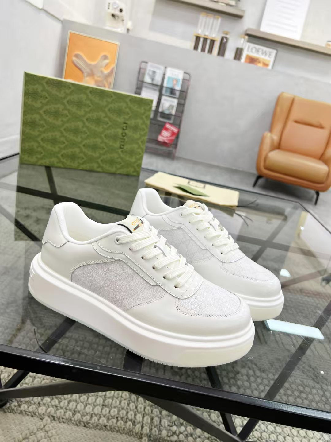 UCCI LEATHER SNEAKER (pre-order)