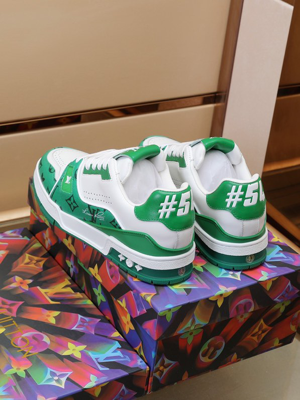 LVE GREEN & WHITE (pre-order)