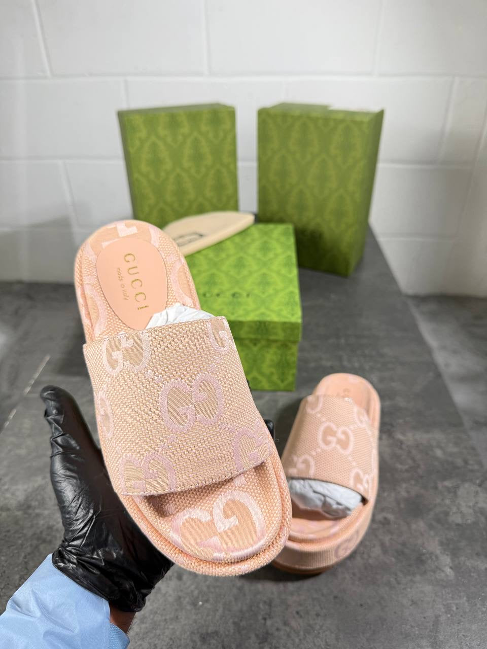 UCCI WEDGES PINK