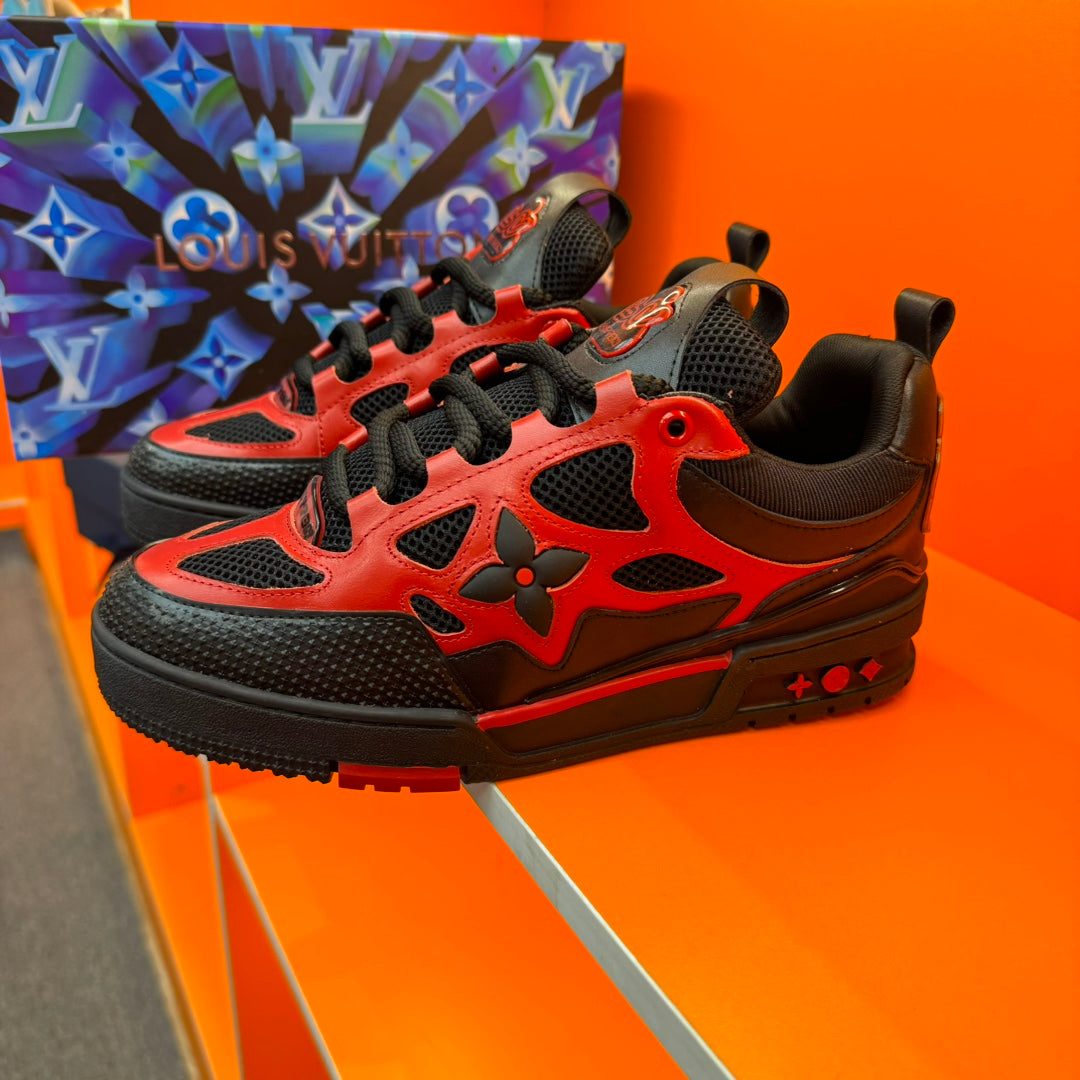 LVE SKATES RED/BLACK (pre-order)