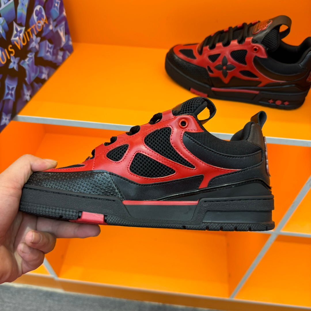 LVE SKATES RED/BLACK (pre-order)
