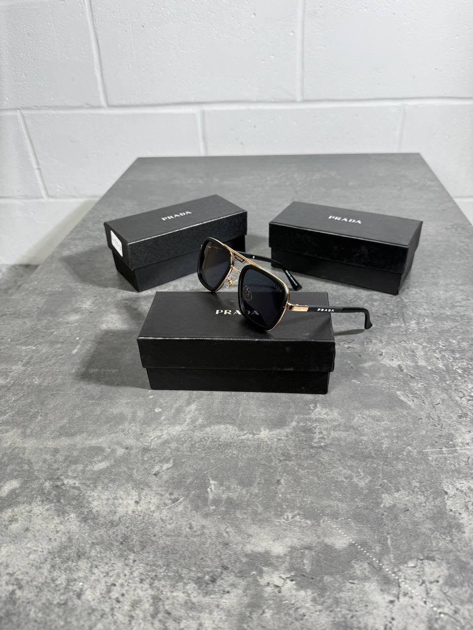 RADA SUNGLASSES BLACKOUT