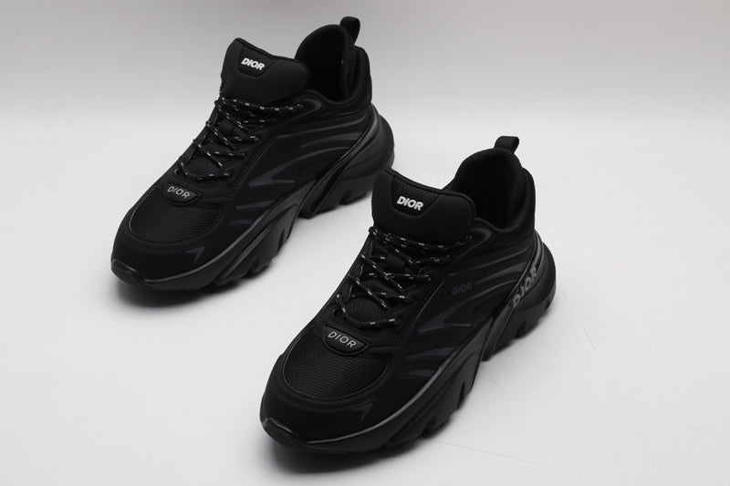 B44 BLACK (pre-order)