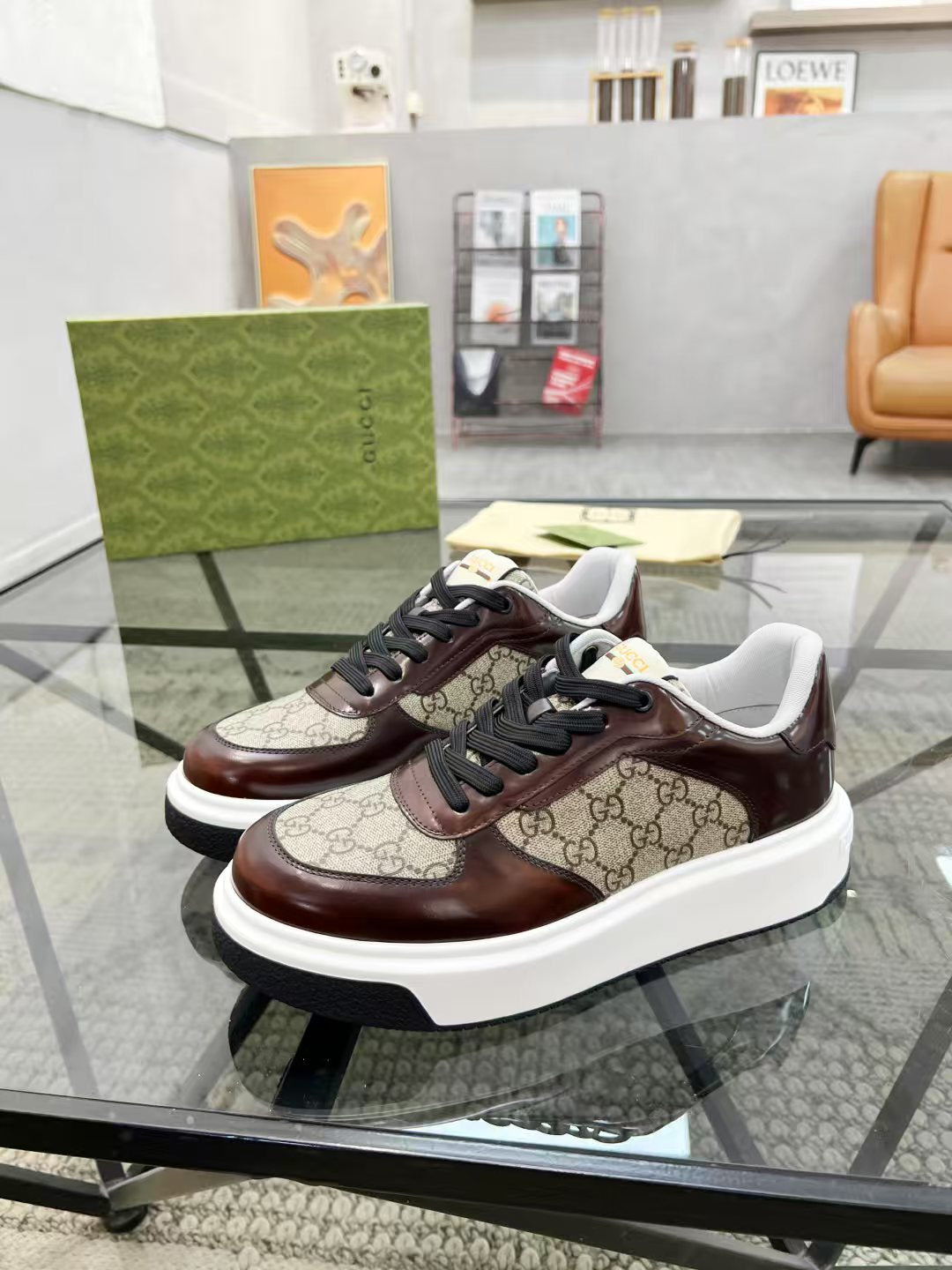UCCI LEATHER SNEAKER (pre-order)