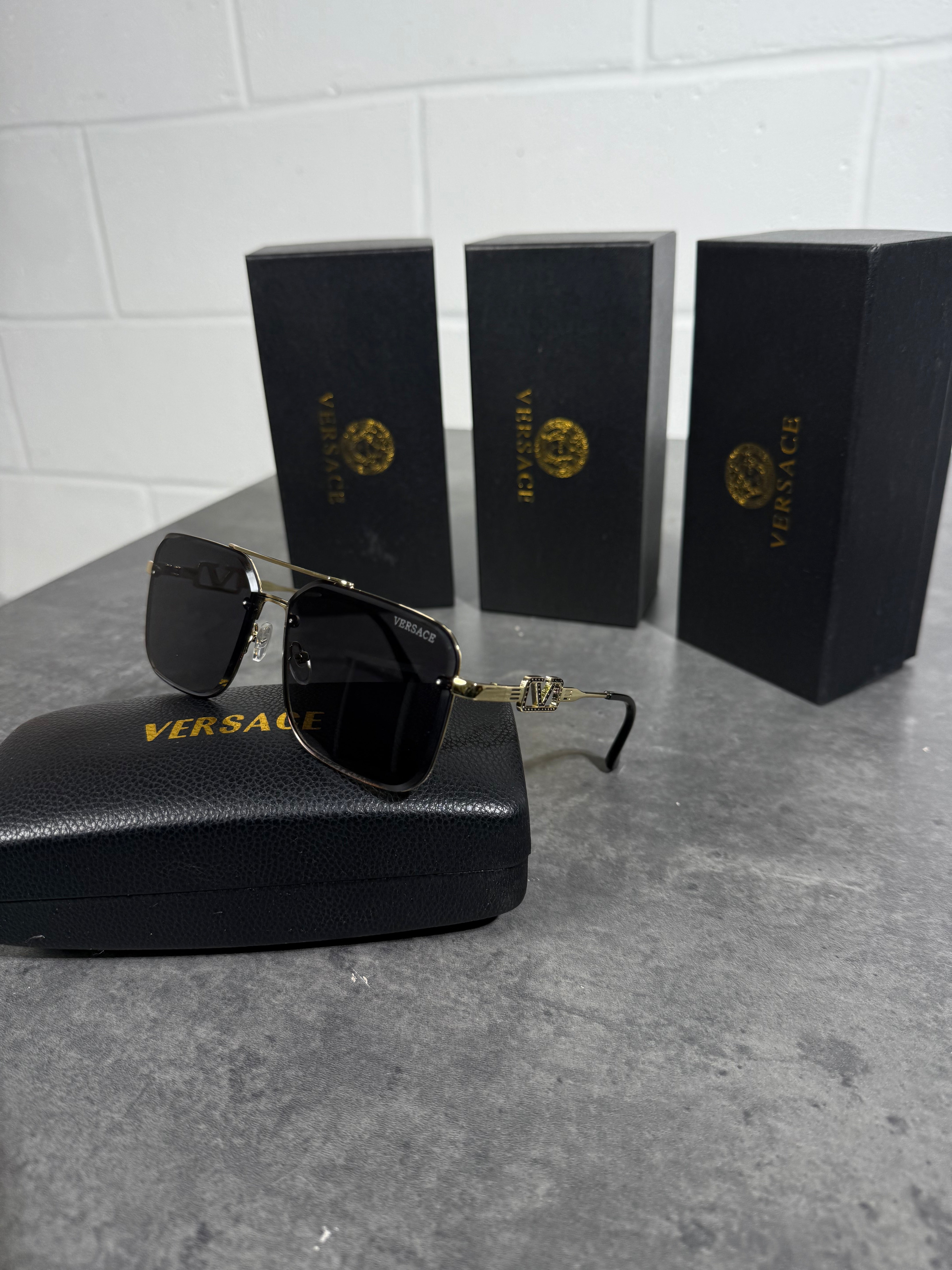 VRS SUNGLASSES BLACK