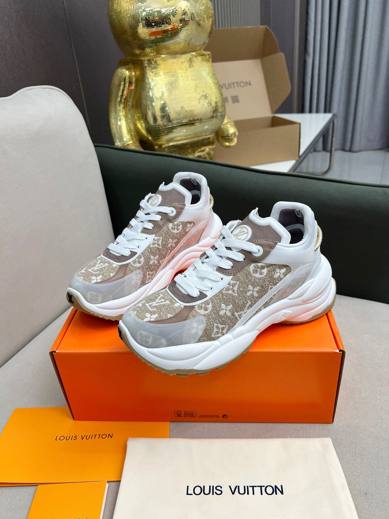 LVE LADIES TRAINERS BROWN (pre-order)