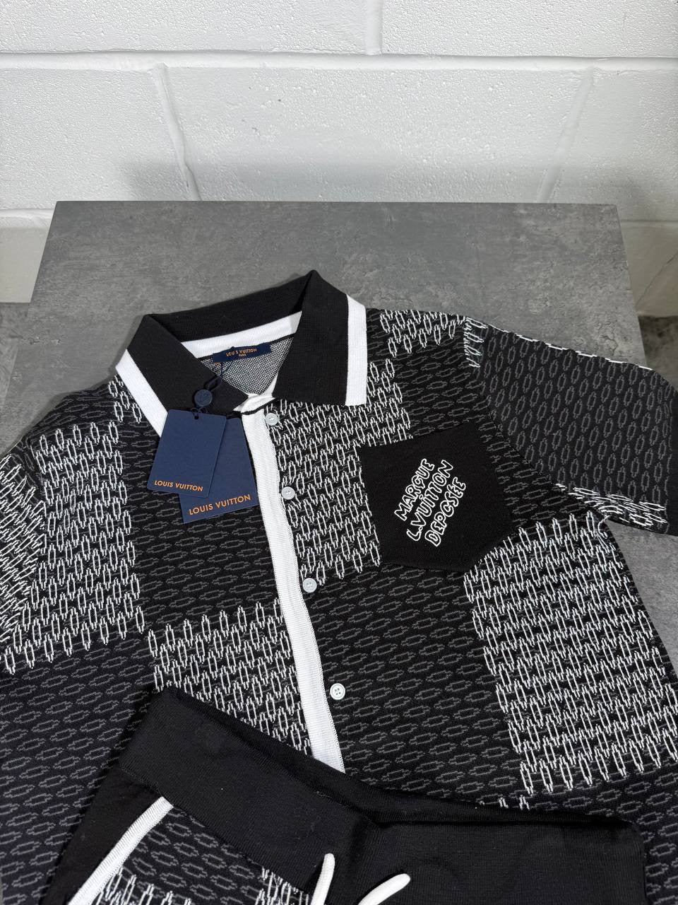 ENSEMBLE LVE NOIR