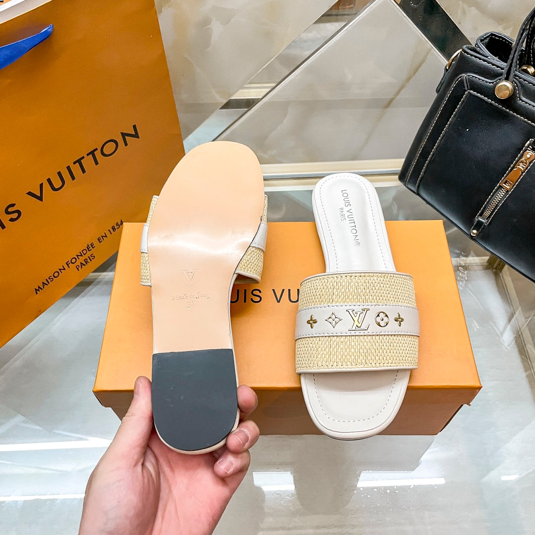 LVE SLIDERS FEMME (précommande)